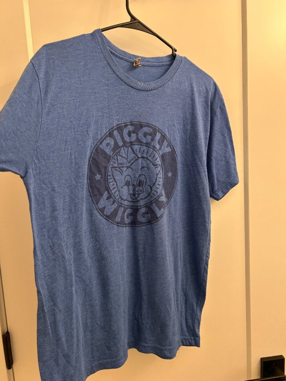 Piggly Wiggly Vintage-Style Graphic T-Shirt – Heather Blue-SIZE Women's L